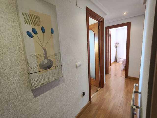 Ático de 3 habitaciones en Salamanca ciudad en venta - 275.000 € (Ref: 9987992)