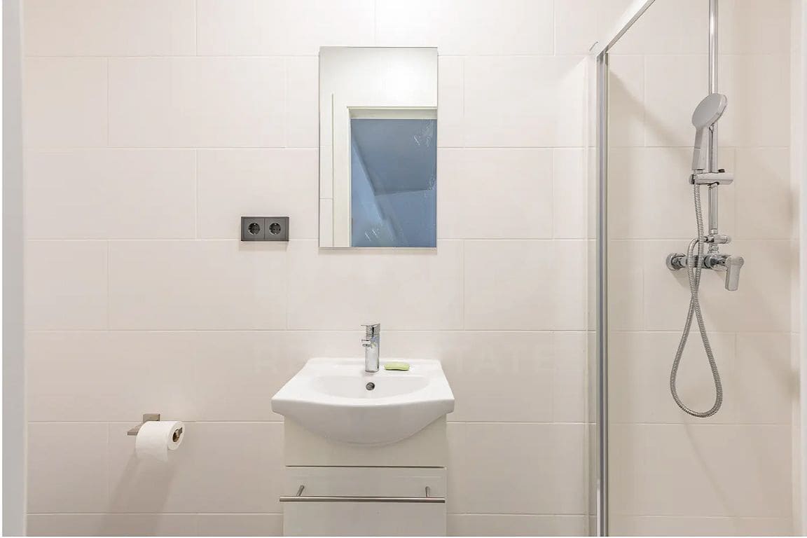 4 quarto Moradia em Banda para venda em Barcelona cidade com piscina garagem - 750 000 € (Ref: 9987993)