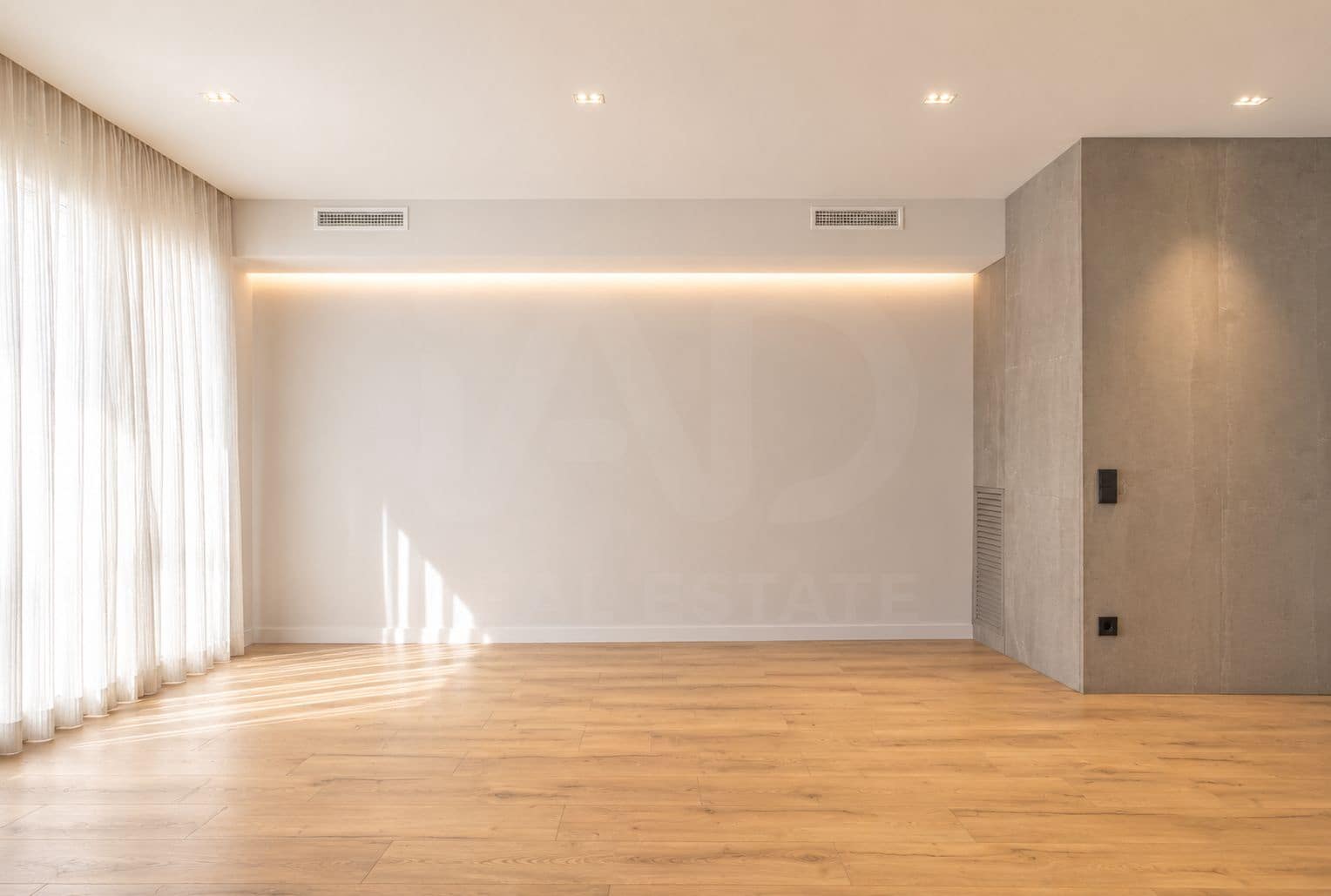 4 quarto Moradia em Banda para venda em Barcelona cidade com piscina garagem - 750 000 € (Ref: 9987993)