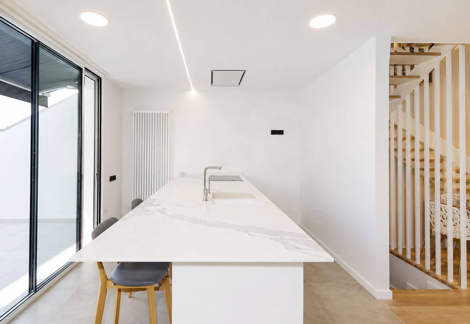 4 quarto Moradia em Banda para venda em Barcelona cidade com piscina garagem - 750 000 € (Ref: 9987993)