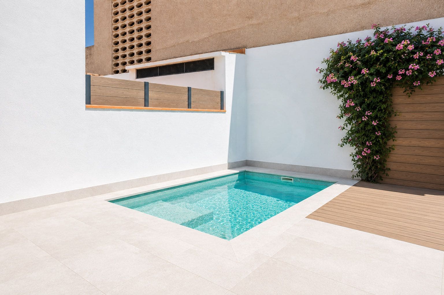 4 quarto Moradia em Banda para venda em Barcelona cidade com piscina garagem - 750 000 € (Ref: 9987993)