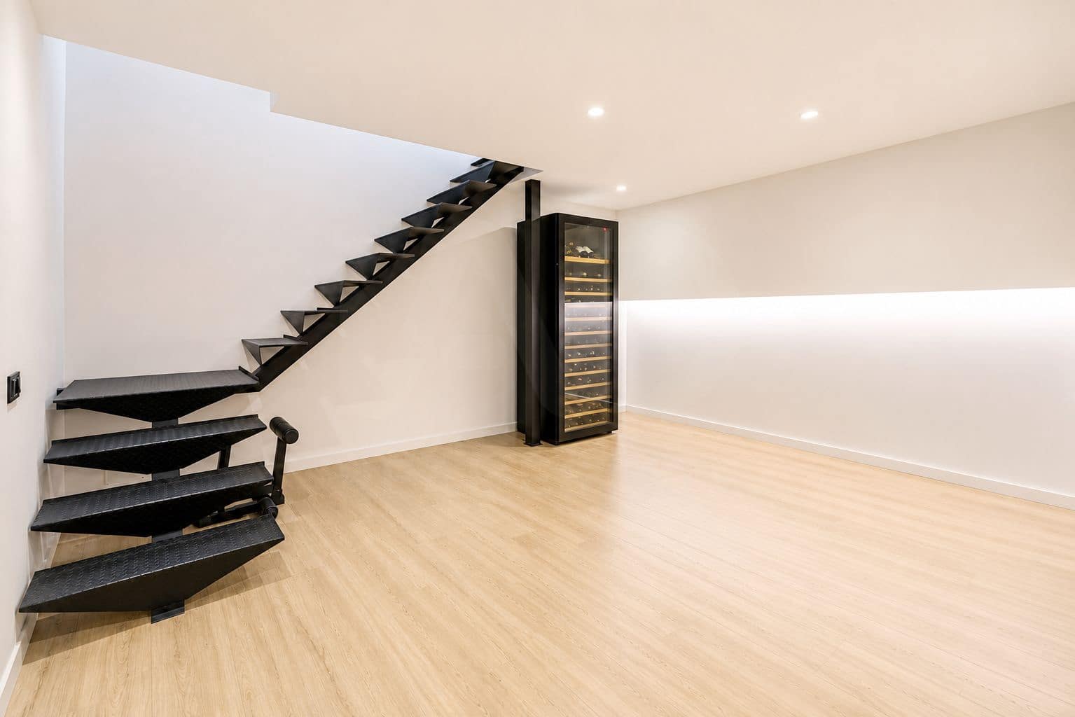 4 quarto Moradia em Banda para venda em Barcelona cidade com piscina garagem - 750 000 € (Ref: 9987993)
