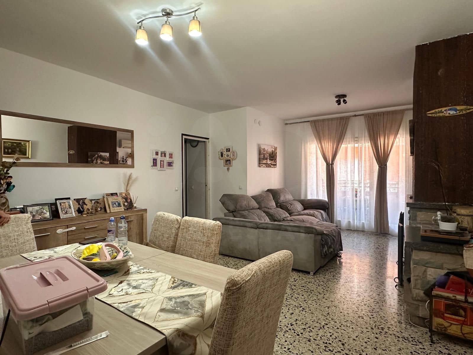 5 sovrum Lägenhet till salu i Sant Andreu de la Barca - 390 000 € (Ref: 9987996)