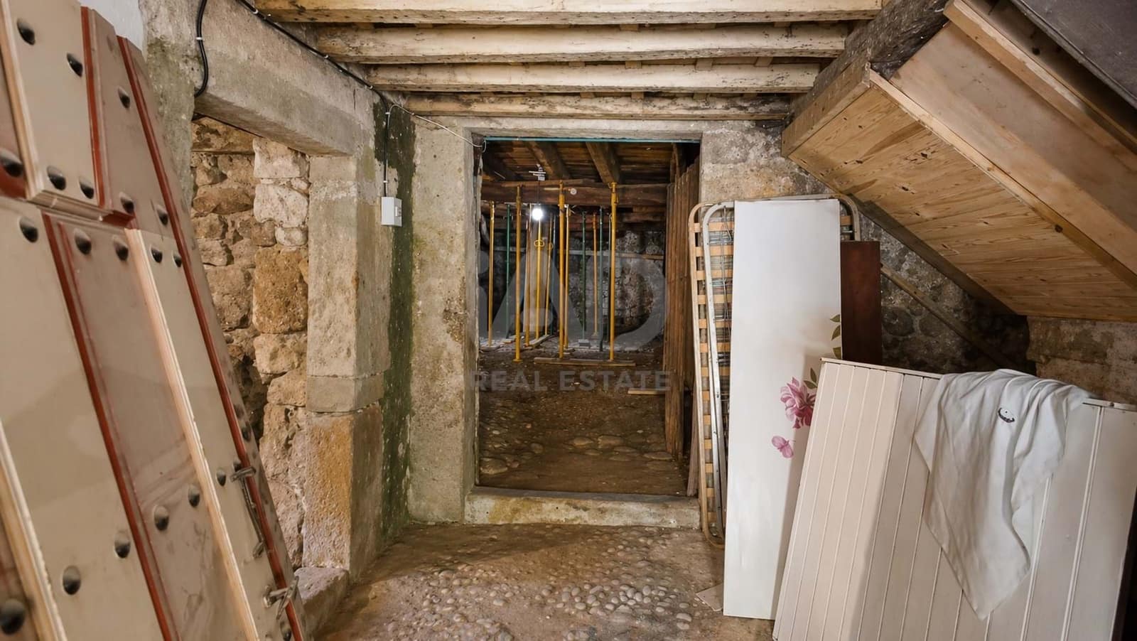 4 makuuhuone Rivitalo myytävänä paikassa Villegar - 240 000 € (Ref: 9987997)
