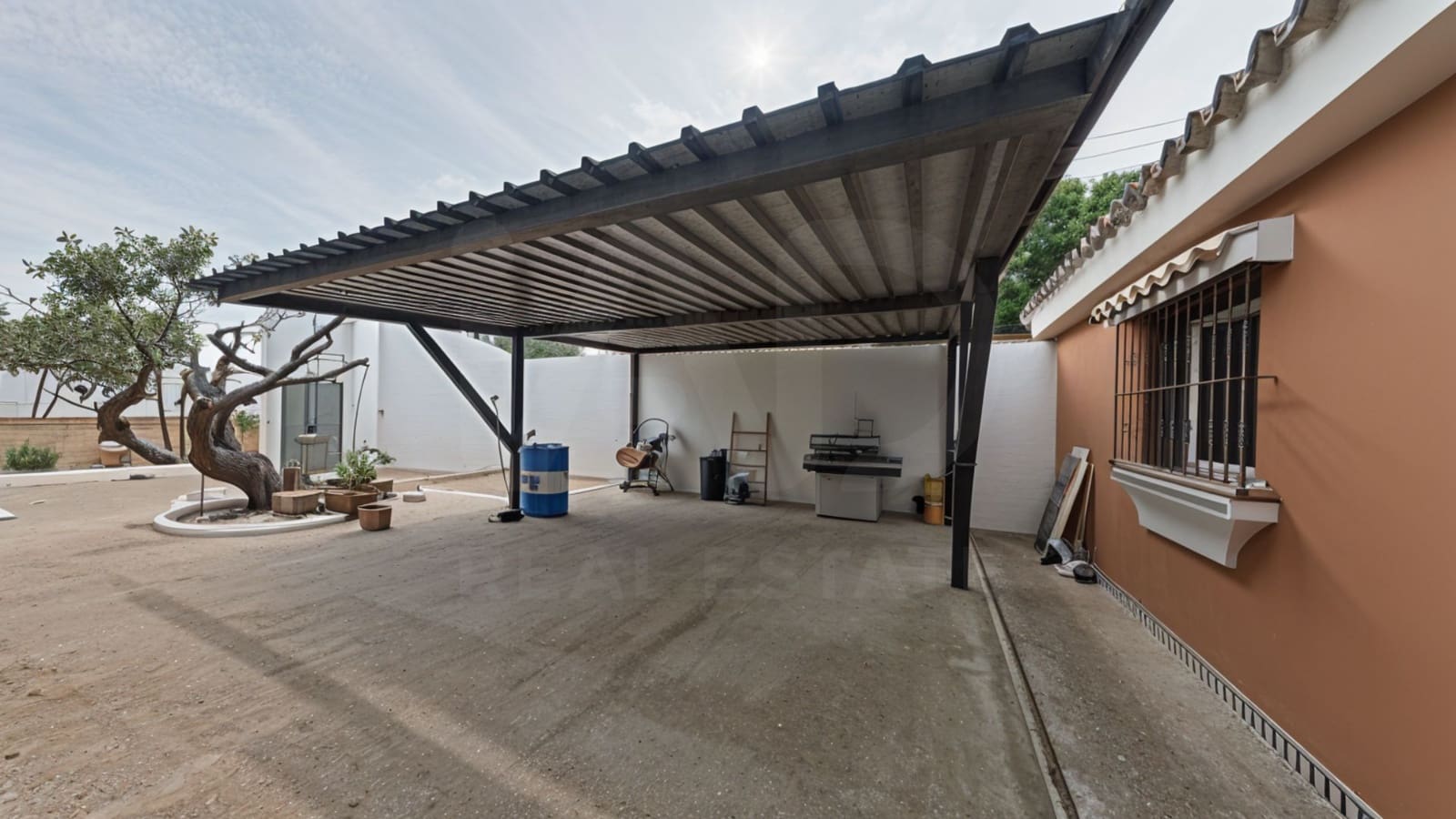 4 sypialnia Dom na sprzedaż w Miasto Kadyks z basenem garażem - 499 950 € (Ref: 9987998)