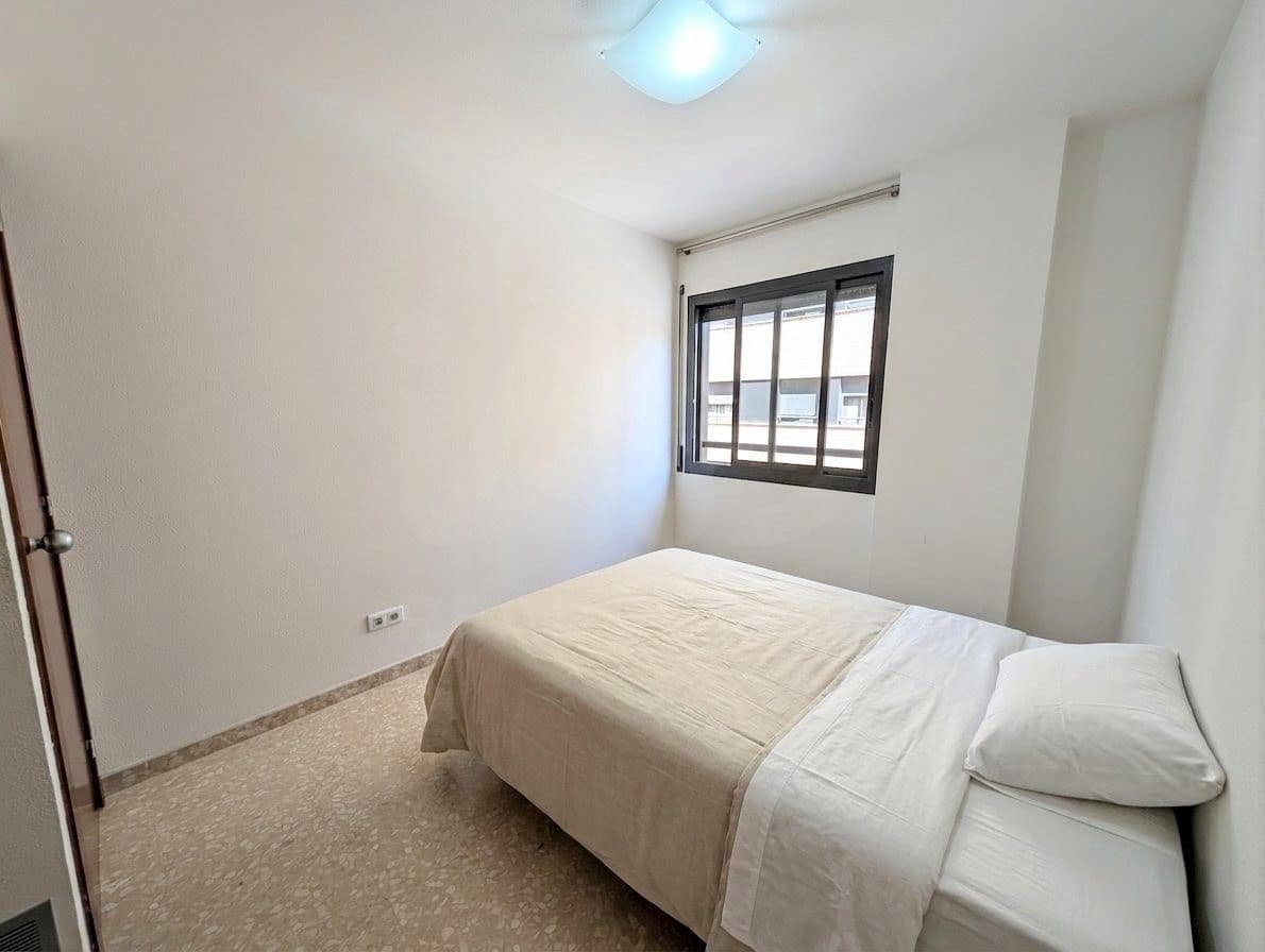 4 sovrum Lägenhet till salu i Tarragona stad - 185 000 € (Ref: 9987999)