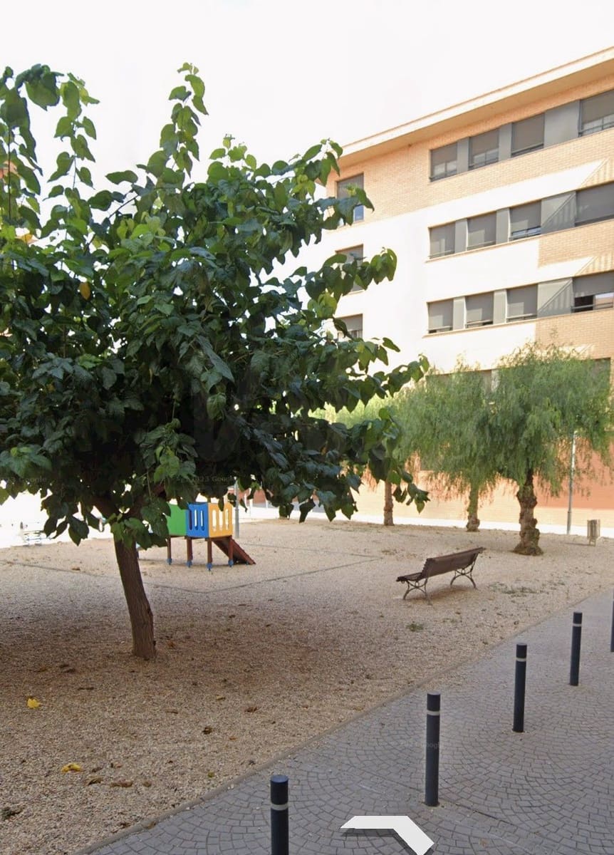 4 sovrum Lägenhet till salu i Tarragona stad - 185 000 € (Ref: 9987999)