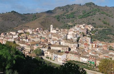 Ubebygd land til salgs i Tarragona by - € 125 000 (Ref: 9988001)
