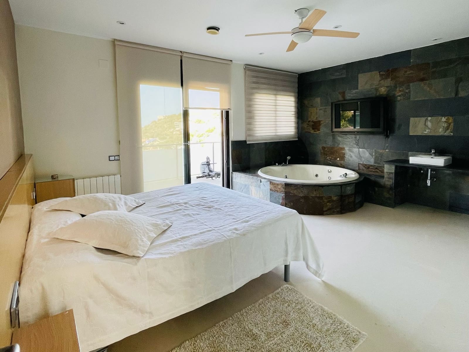 4 Zimmer Haus zu verkaufen in Tarragona Stadt mit Pool Garage - 415.000 € (Ref: 9988002)