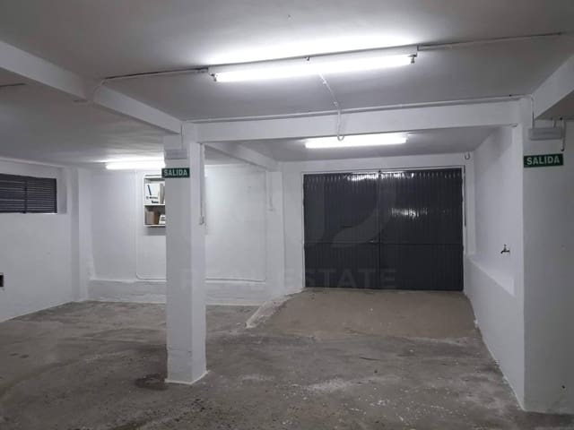 Garasje til salgs i Ventas, Madrid by - € 170 000 (Ref: 9988004)