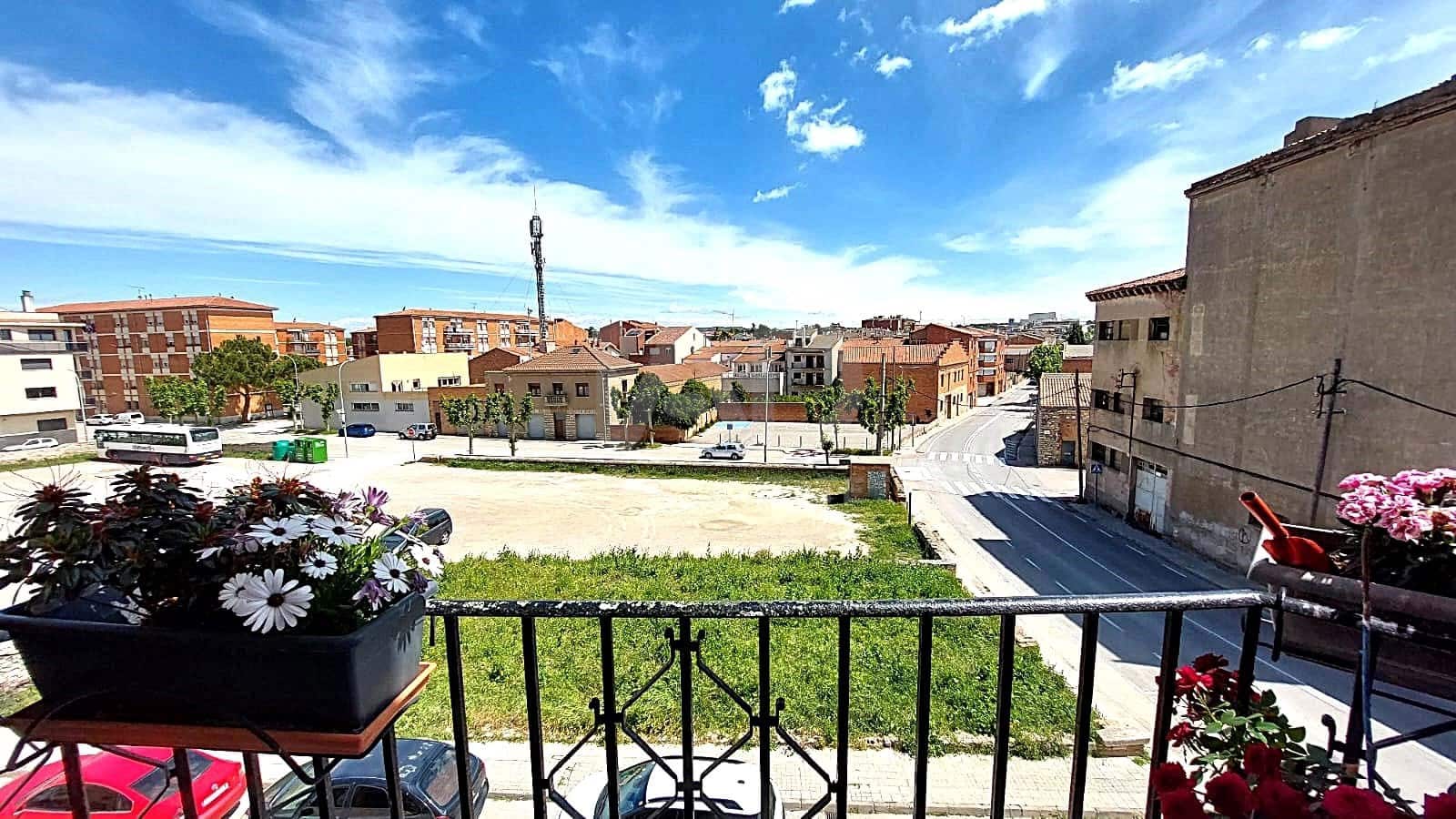 4 sypialnia Apartament na sprzedaż w Miasto Barcelona - 135 000 € (Ref: 9988012)