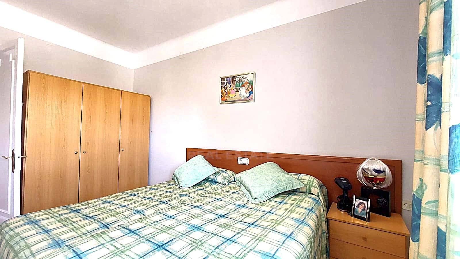 4 sypialnia Apartament na sprzedaż w Miasto Barcelona - 135 000 € (Ref: 9988012)