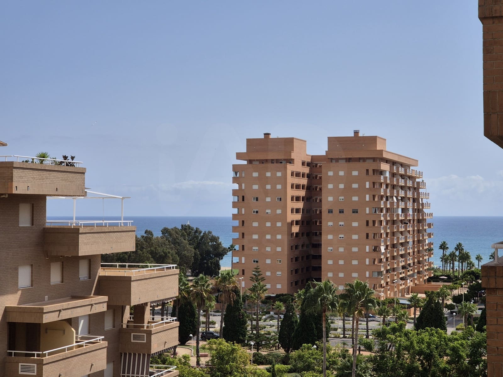 2 bedroom Apartment for sale in Oropesa  with pool garage - € 135,000 (Ref: 9988016)