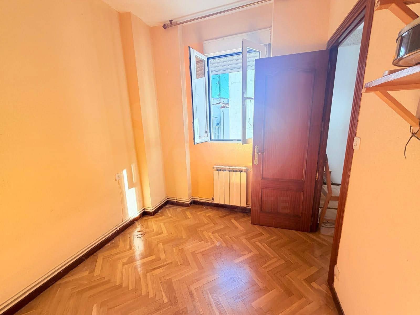 2 makuuhuone Huoneisto myytävänä paikassa Madrid kaupunki - 522 000 € (Ref: 9988020)