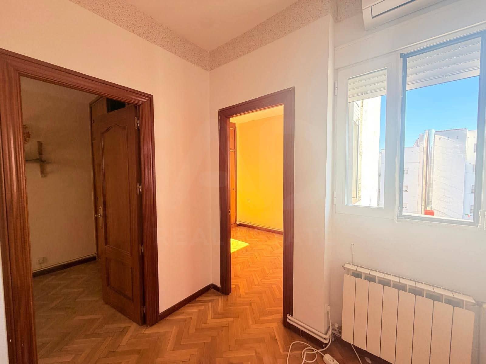 2 makuuhuone Huoneisto myytävänä paikassa Madrid kaupunki - 522 000 € (Ref: 9988020)