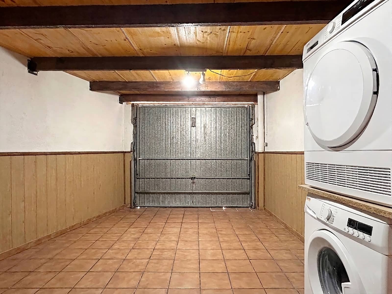 4 makuuhuone Omakotitalo myytävänä paikassa Roda de Bara mukana 
autotalli - 315 000 € (Ref: 9988022)