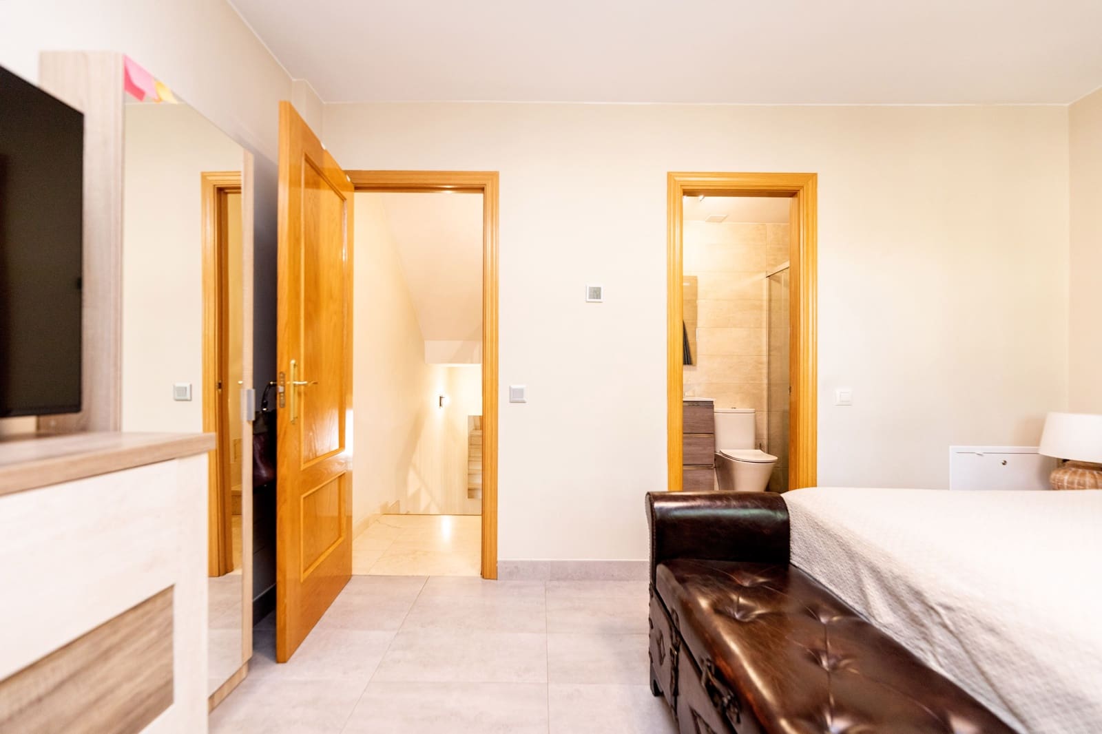 3 soveværelse Rækkehus til salg i Madrid by med garage - € 520.000 (Ref: 9988023)