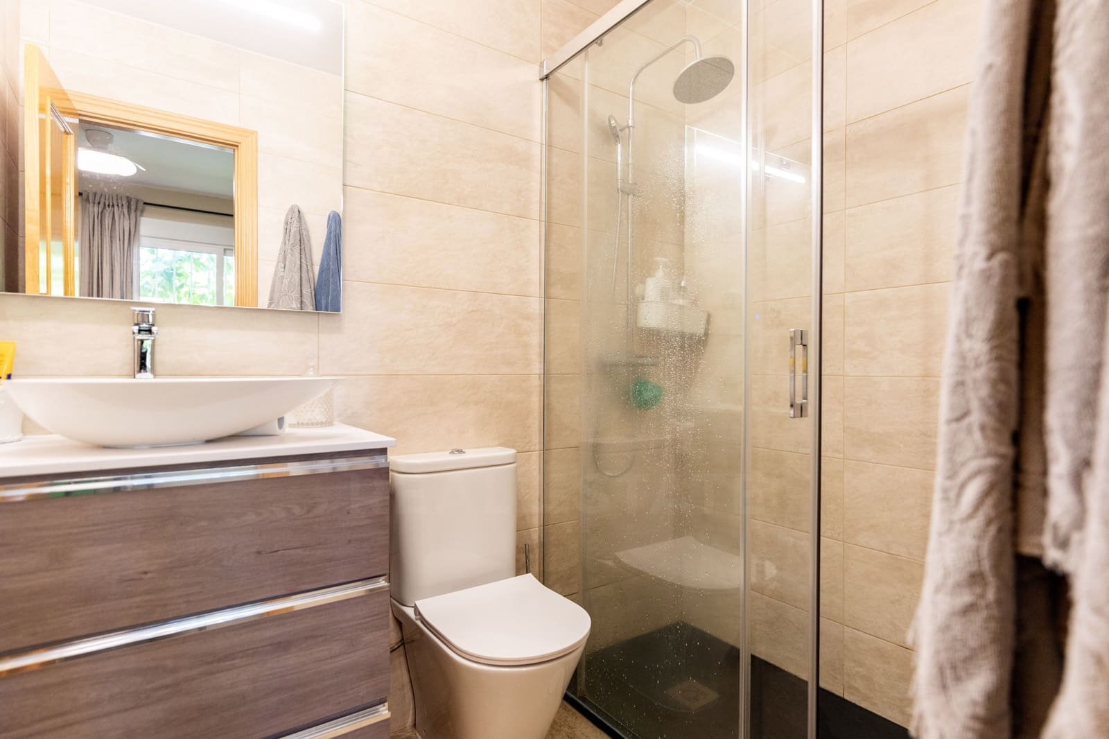 3 soveværelse Rækkehus til salg i Madrid by med garage - € 520.000 (Ref: 9988023)