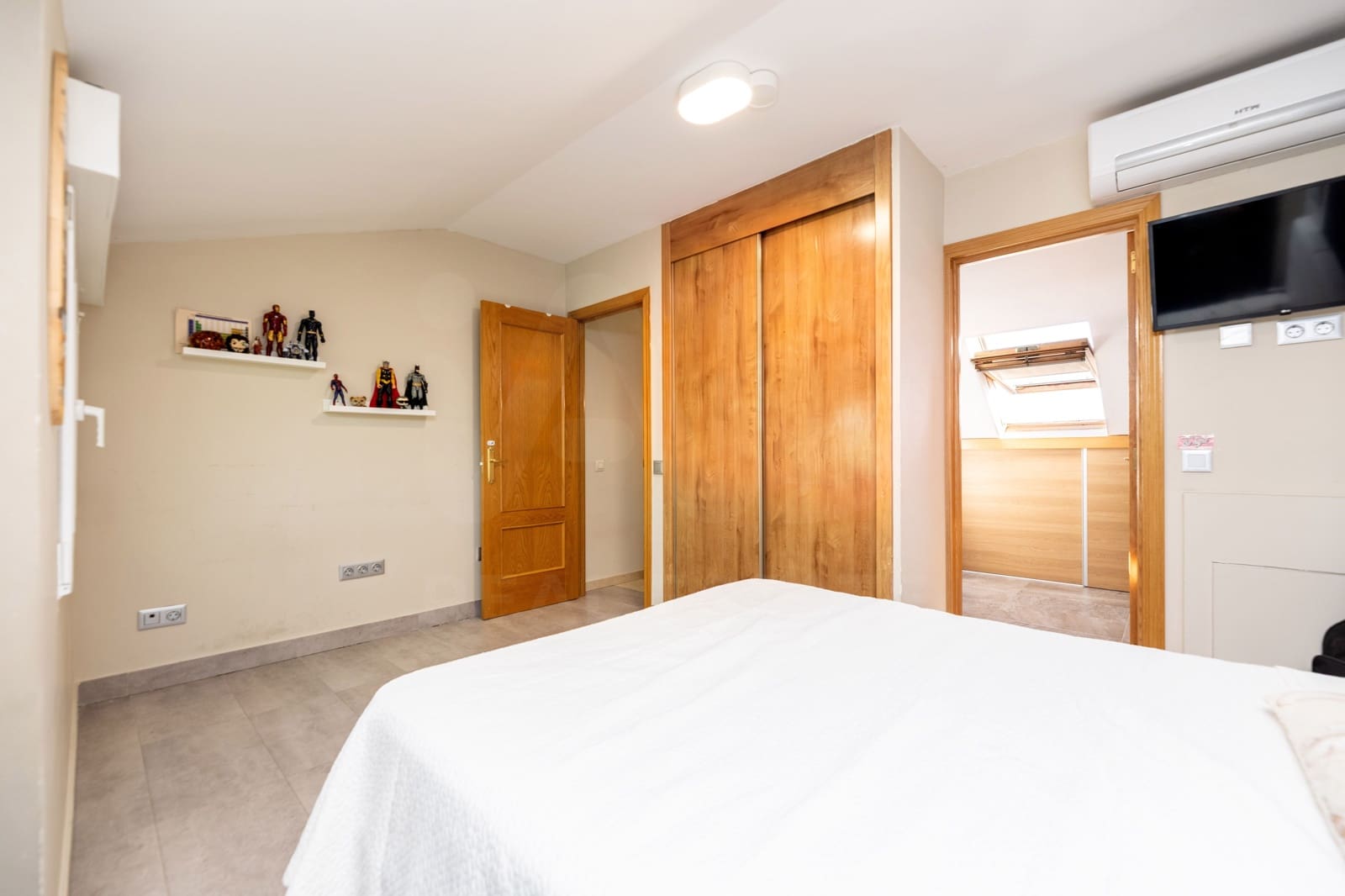 3 soveværelse Rækkehus til salg i Madrid by med garage - € 520.000 (Ref: 9988023)