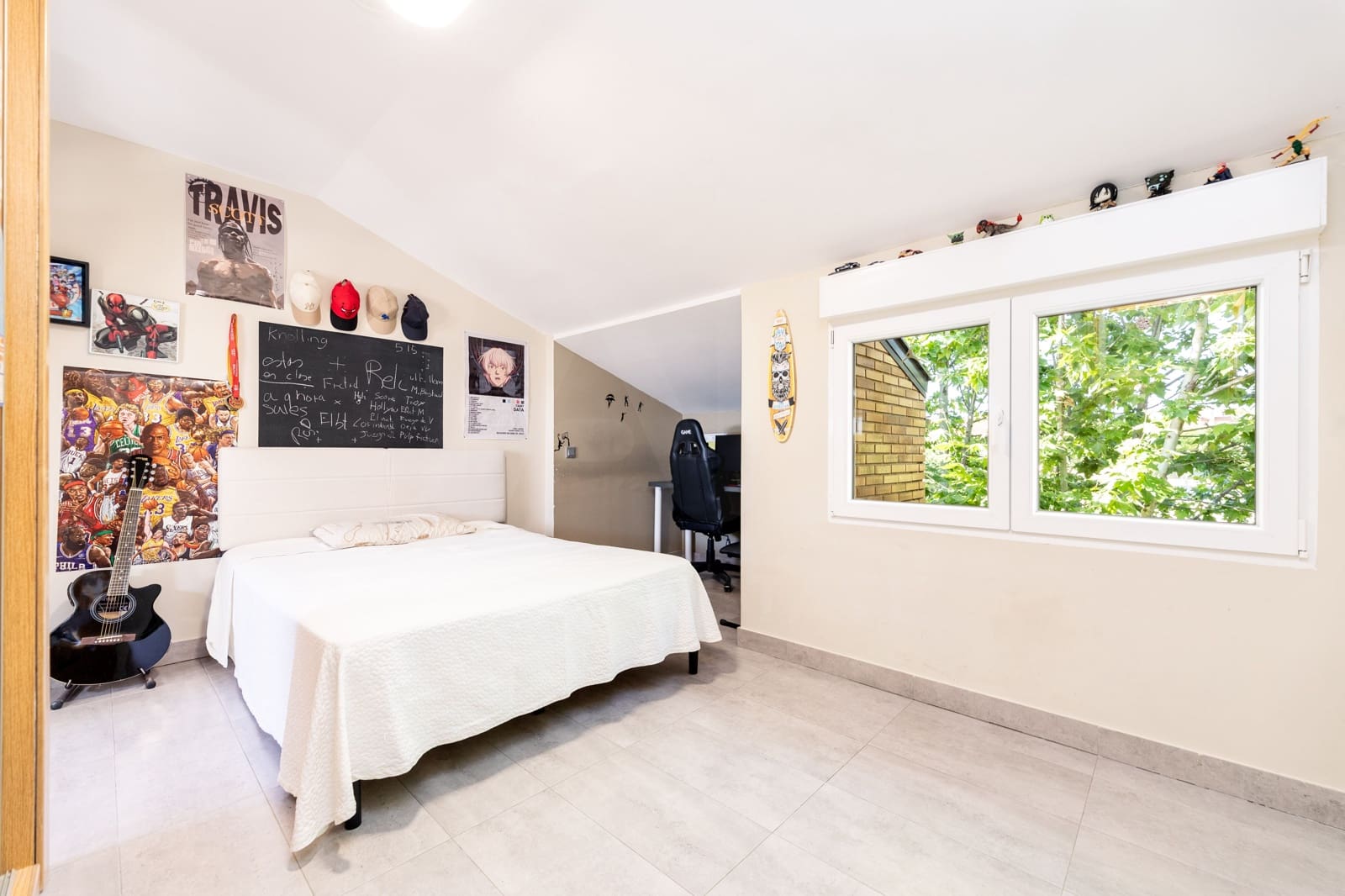 3 soveværelse Rækkehus til salg i Madrid by med garage - € 520.000 (Ref: 9988023)