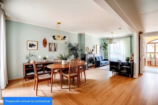 4 soveværelse Rækkehus til salg i Cádiz by med swimmingpool - € 649.000 (Ref: 9988025)