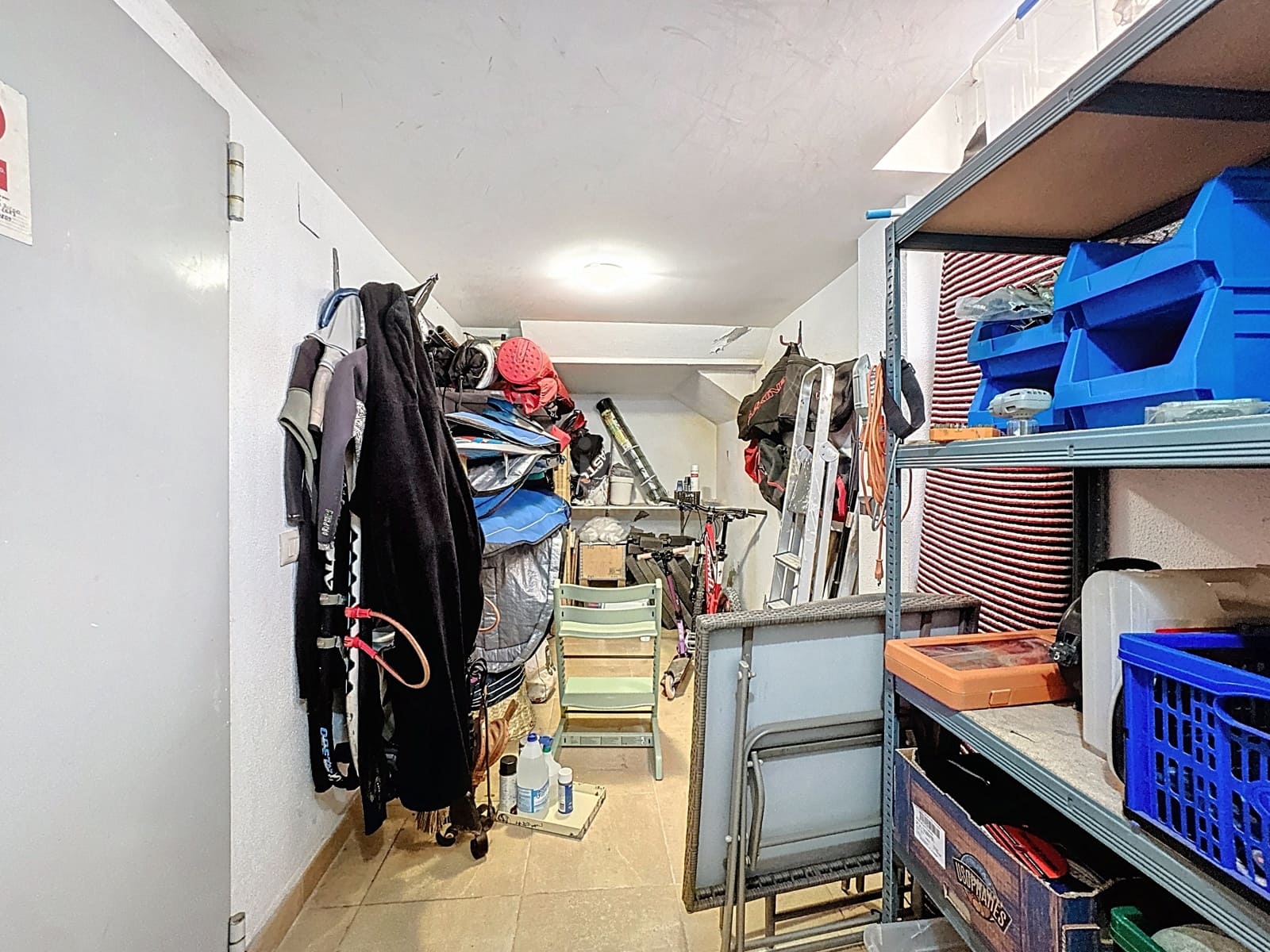 4 soveværelse Rækkehus til salg i Cadiz by med swimmingpool - € 649.000 (Ref: 9988025)