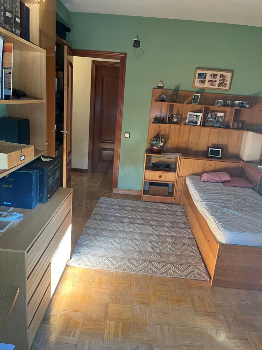 4 soverom Leilighet til salgs i Madrid by med garasje - € 950 000 (Ref: 9988026)