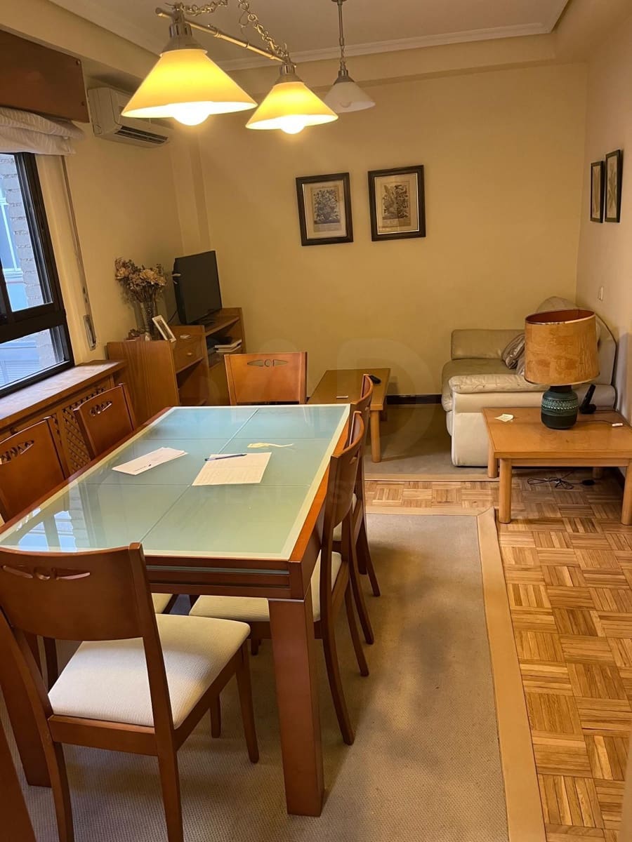 4 soverom Leilighet til salgs i Madrid by med garasje - € 950 000 (Ref: 9988026)