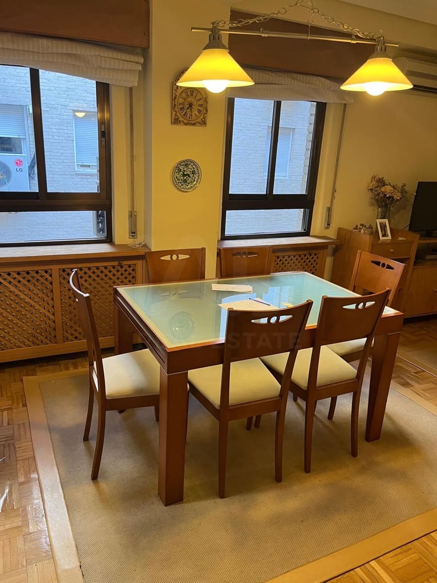 4 soverom Leilighet til salgs i Madrid by med garasje - € 950 000 (Ref: 9988026)