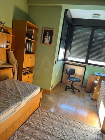 4 soverom Leilighet til salgs i Estrella, Madrid by med garasje - € 950 000 (Ref: 9988026)