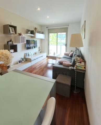 3 sypialnia Apartament na sprzedaż w Bigues i Riells - 279 000 € (Ref: 9988027)
