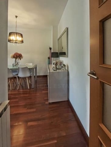 3 sypialnia Apartament na sprzedaż w Bigues i Riells - 279 000 € (Ref: 9988027)