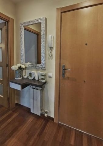 3 sypialnia Apartament na sprzedaż w Bigues i Riells - 279 000 € (Ref: 9988027)