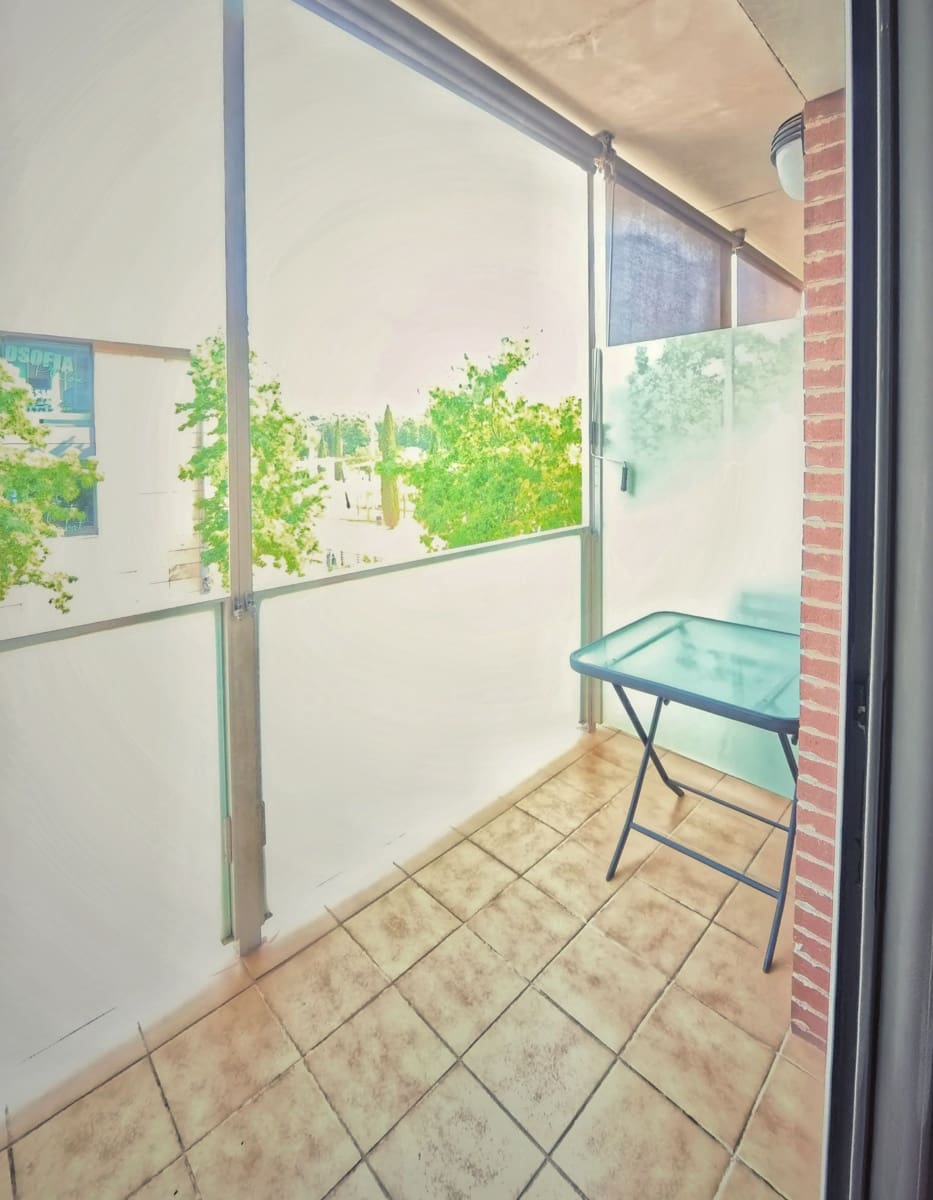 3 sypialnia Apartament na sprzedaż w Bigues i Riells - 279 000 € (Ref: 9988027)