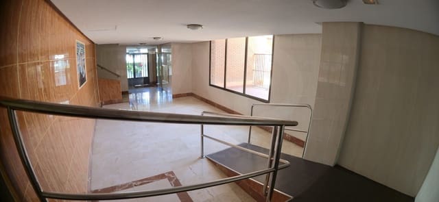 4 makuuhuone Huoneisto myytävänä paikassa Burgos kaupunki - 225 000 € (Ref: 9988028)