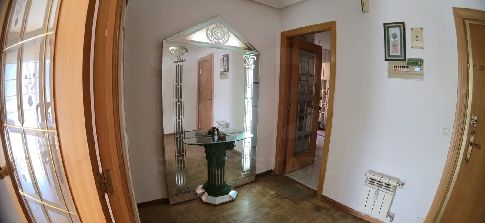 4 makuuhuone Huoneisto myytävänä paikassa Burgos kaupunki - 225 000 € (Ref: 9988028)