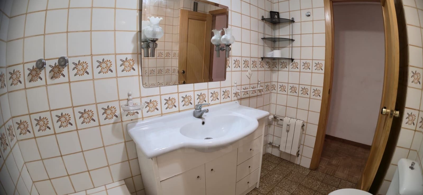 4 makuuhuone Huoneisto myytävänä paikassa Burgos kaupunki - 225 000 € (Ref: 9988028)