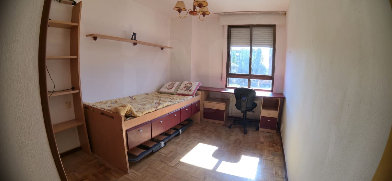 4 makuuhuone Huoneisto myytävänä paikassa Burgos kaupunki - 225 000 € (Ref: 9988028)