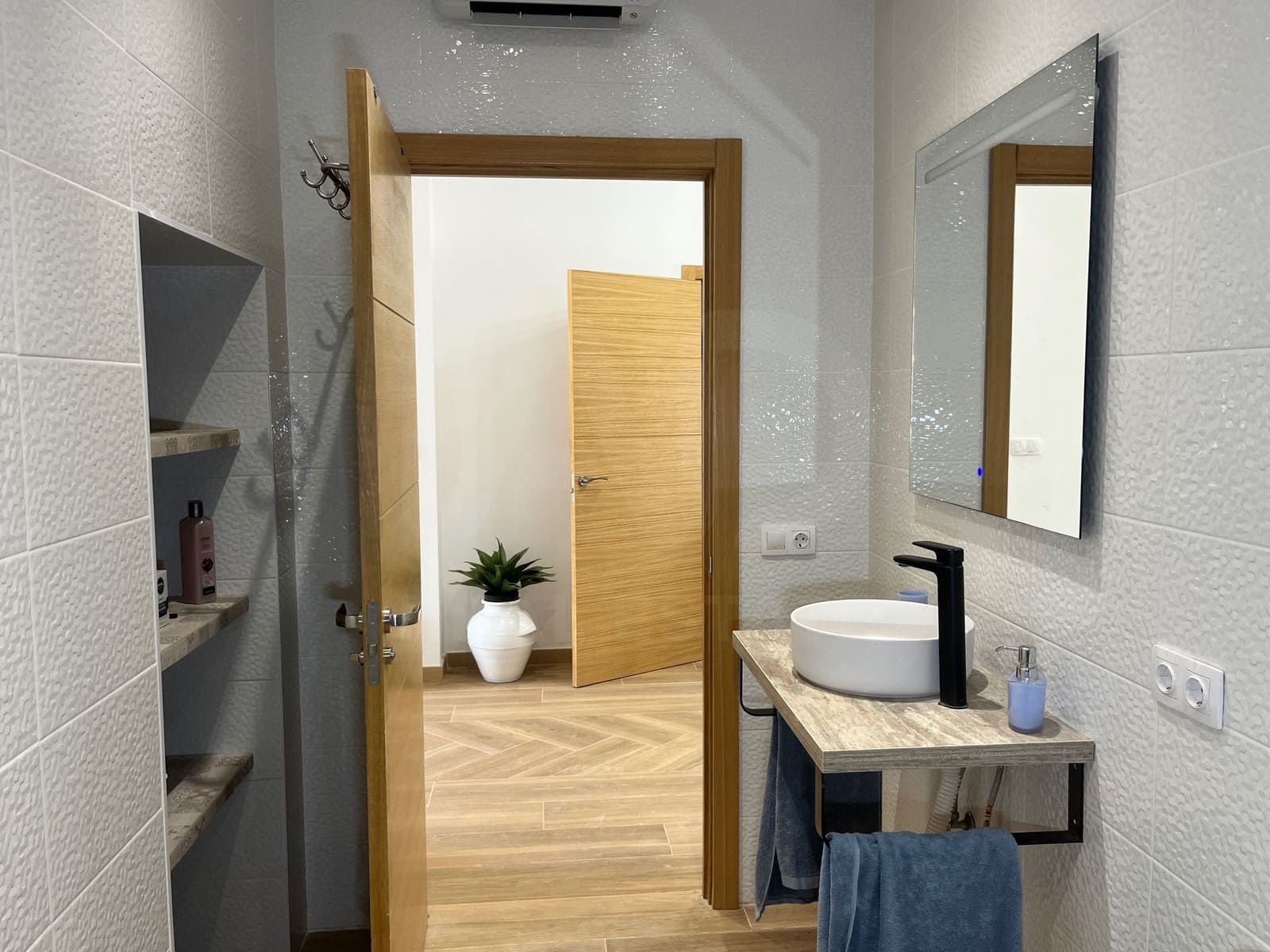 9 soverom Hus til salgs i Oropesa  - € 739 000 (Ref: 9988029)