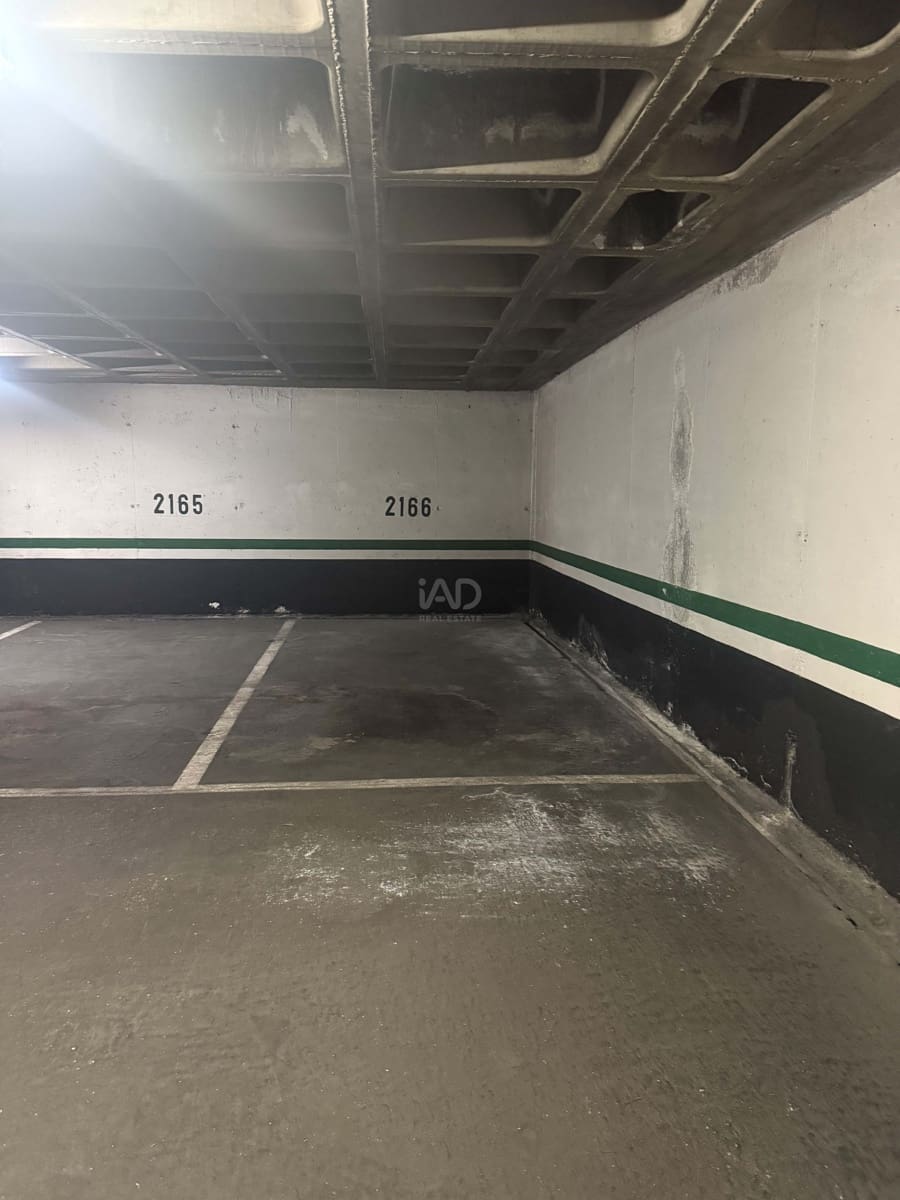 2 sovrum Lägenhet till salu i Madrid stad med garage - 360 000 € (Ref: 9988030)