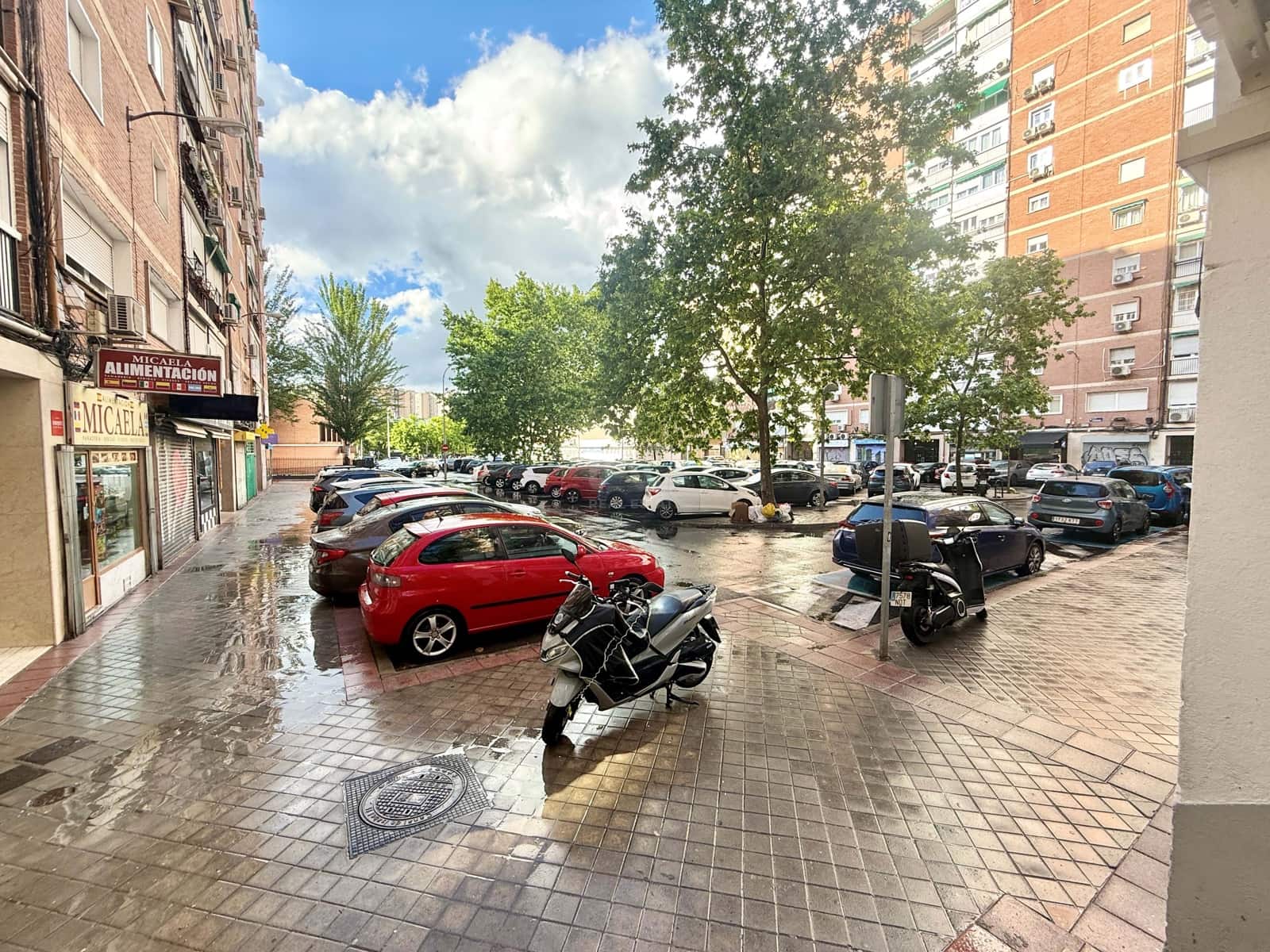 2 sovrum Lägenhet till salu i Madrid stad med garage - 360 000 € (Ref: 9988030)