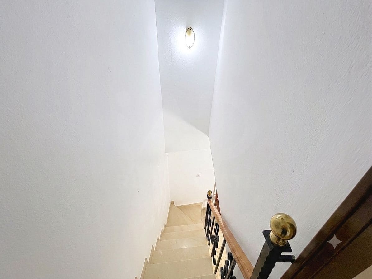 4 quarto Moradia em Banda para venda em Teba - 137 865 € (Ref: 9988031)