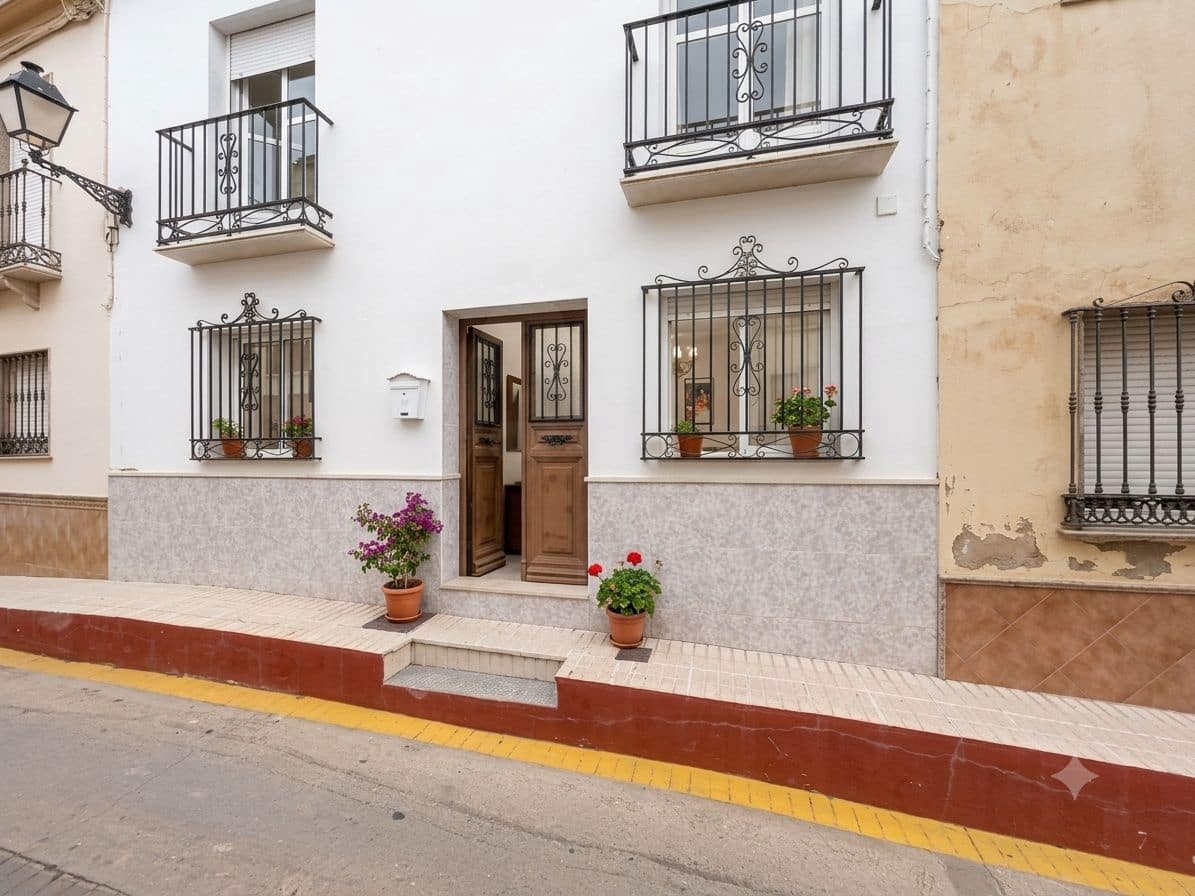 4 quarto Moradia em Banda para venda em Teba - 137 865 € (Ref: 9988031)