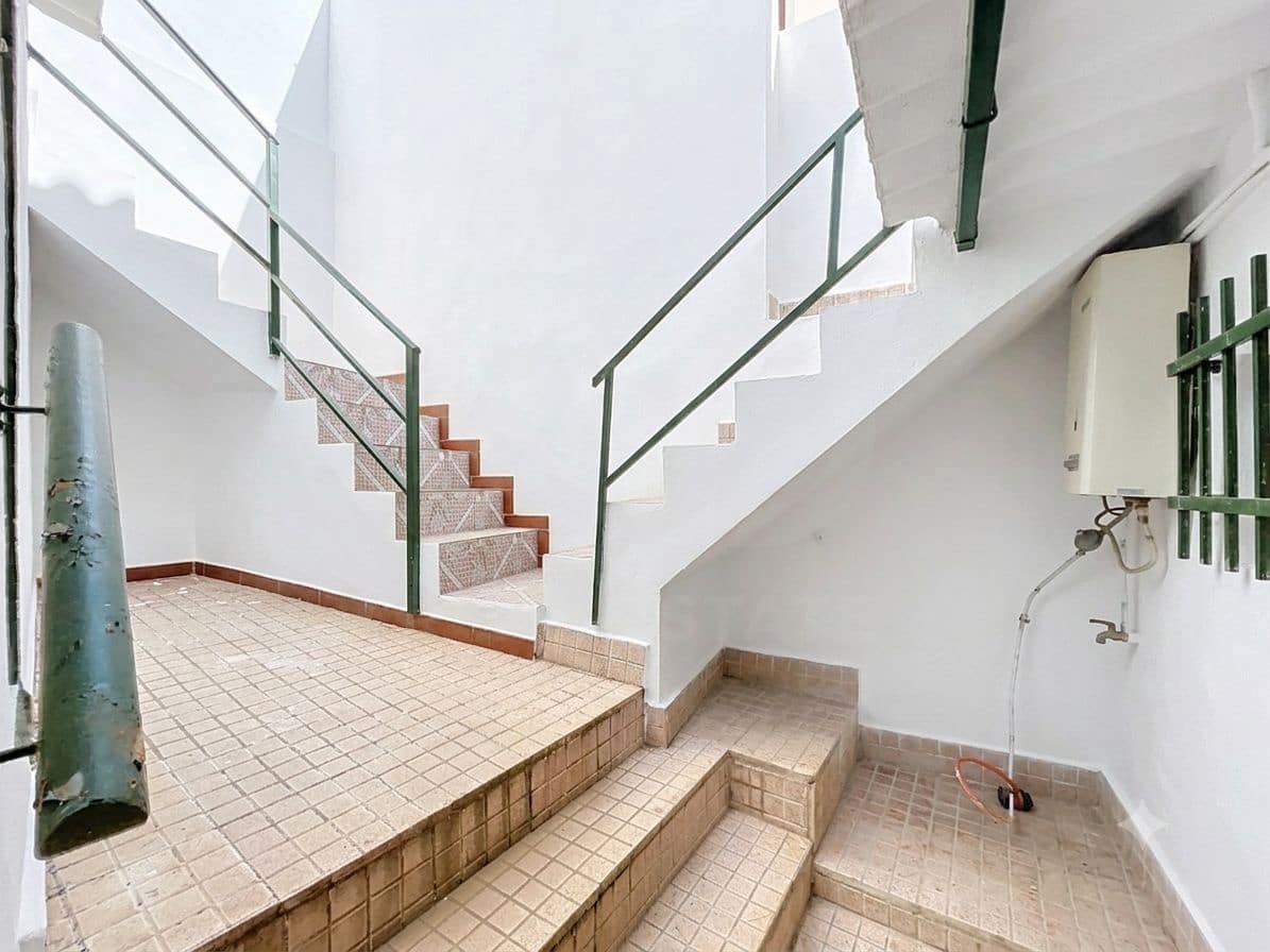 4 quarto Moradia em Banda para venda em Teba - 137 865 € (Ref: 9988031)