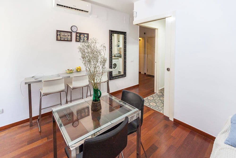 1 soveværelse Lejlighed til salg i Barcelona by - € 279.000 (Ref: 9988037)
