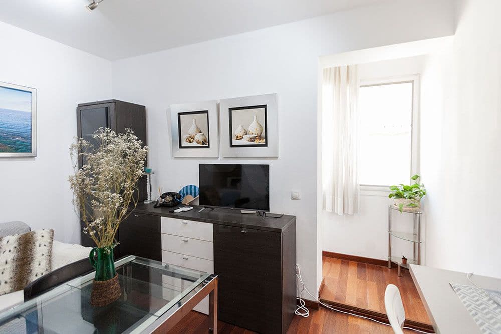 1 soveværelse Lejlighed til salg i Barcelona by - € 279.000 (Ref: 9988037)
