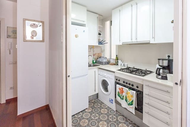 1 soveværelse Lejlighed til salg i El Parc i La Llacuna del Poblenou, Barcelona by - € 279.000 (Ref: 9988037)