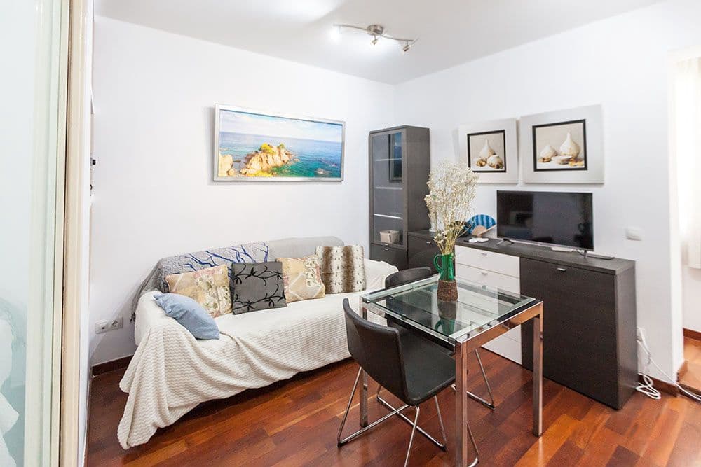 1 soveværelse Lejlighed til salg i Barcelona by - € 279.000 (Ref: 9988037)