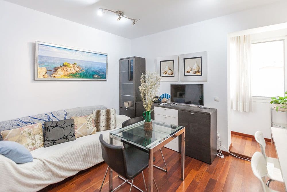 1 soveværelse Lejlighed til salg i Barcelona by - € 279.000 (Ref: 9988037)