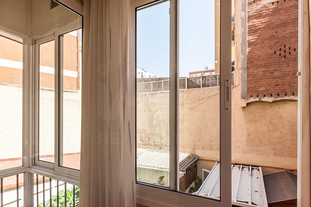 1 soveværelse Lejlighed til salg i Barcelona by - € 279.000 (Ref: 9988037)